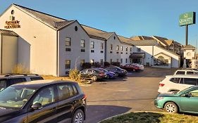 Quality Inn & Suites Columbia I-70